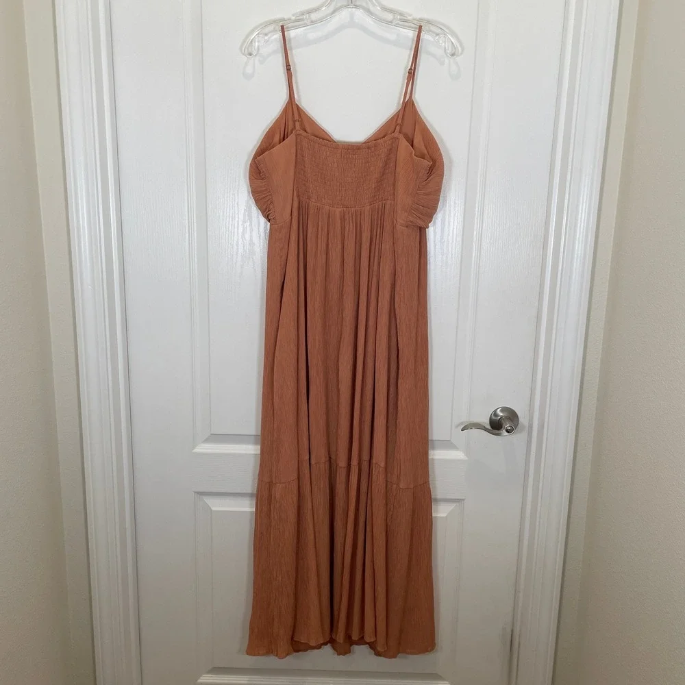 Abercrombie & Fitch Crinkle Maxi Dress Peach Rust Babydoll Seam Tiered w/Slit XL